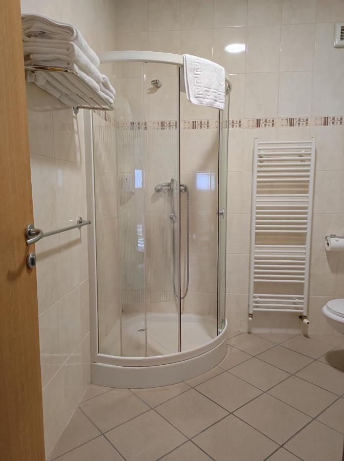 Hotel Bacchus Livno Ngoại thất bức ảnh
