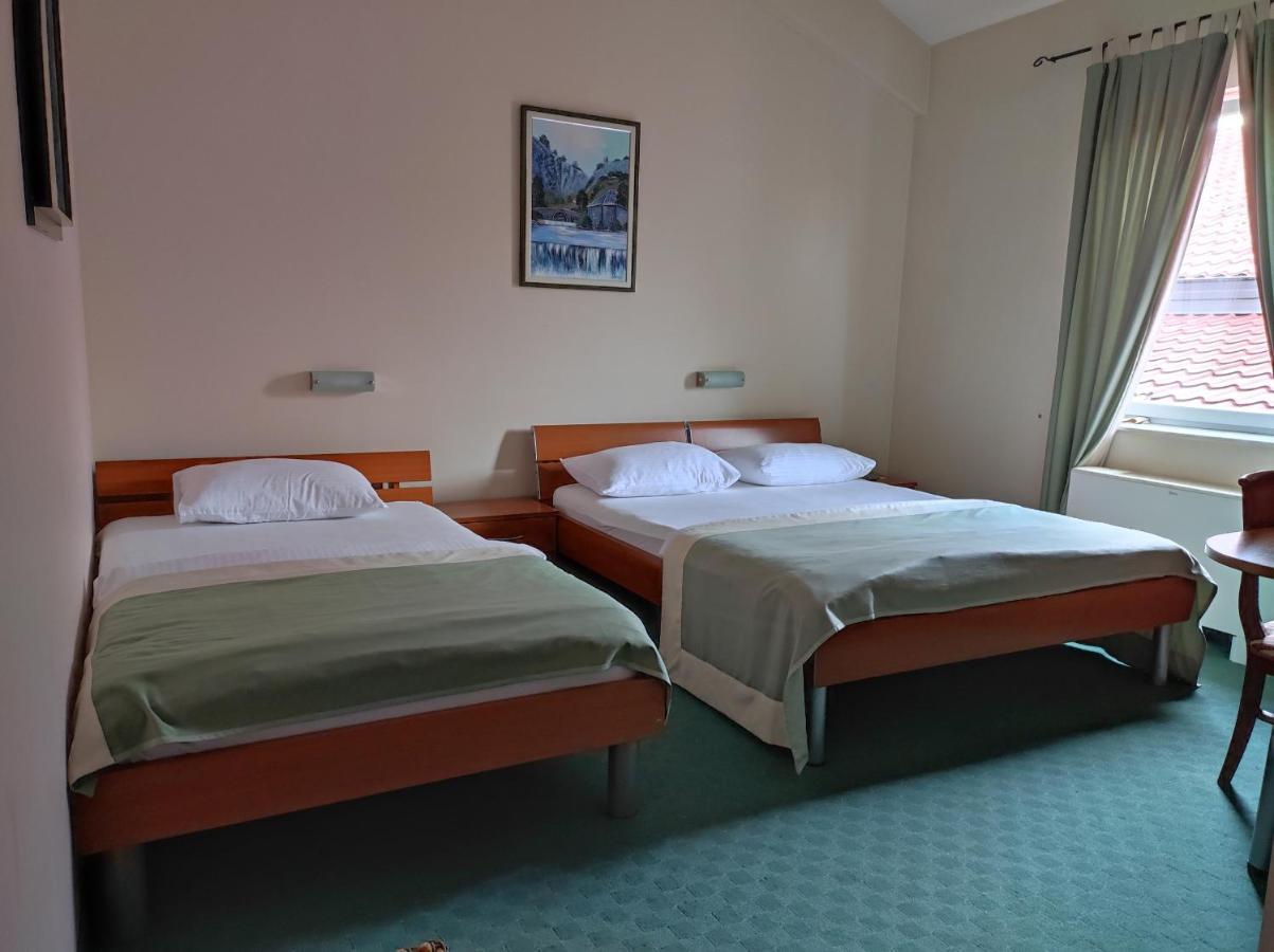 Hotel Bacchus Livno Ngoại thất bức ảnh